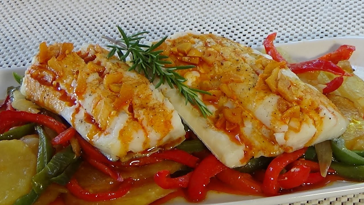 bacalao al horno con cebolla y pimientos