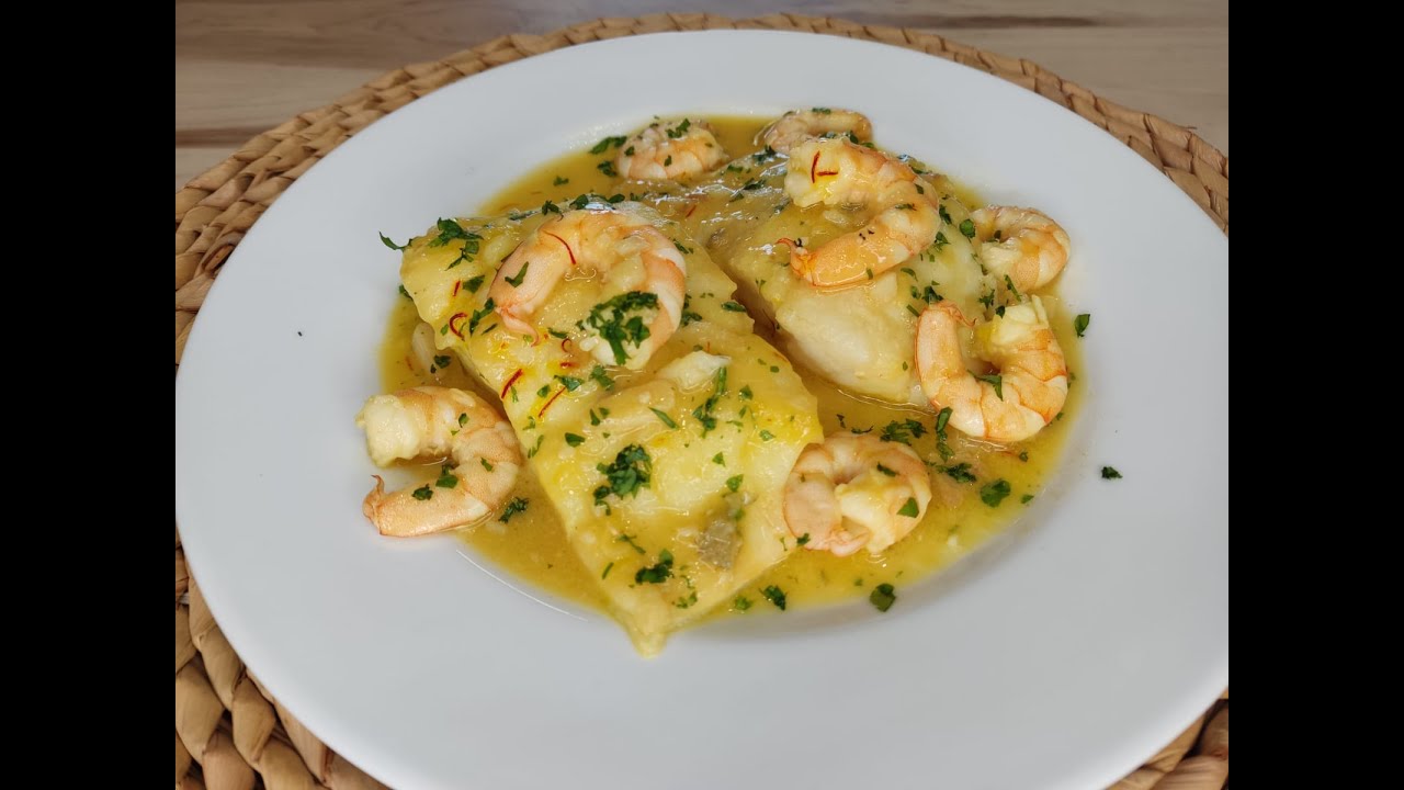 bacalao en salsa verde con gambas