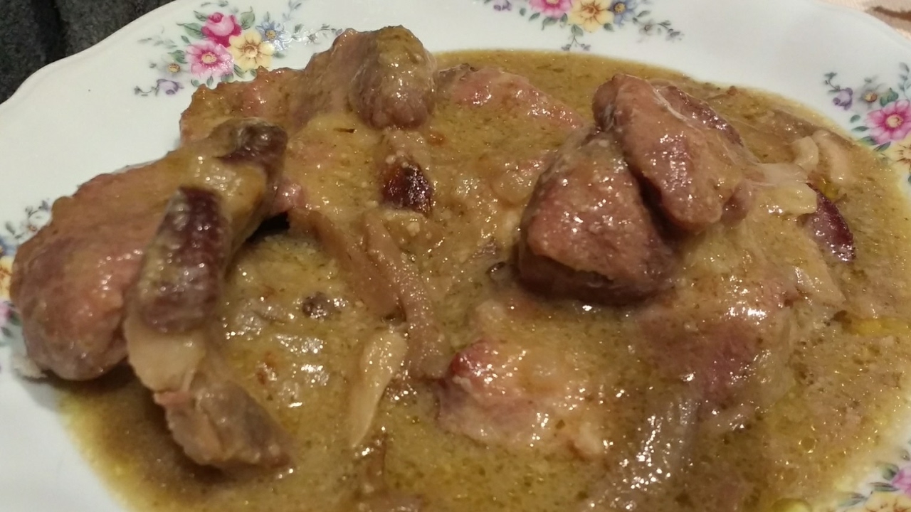 carne en salsa olla gm