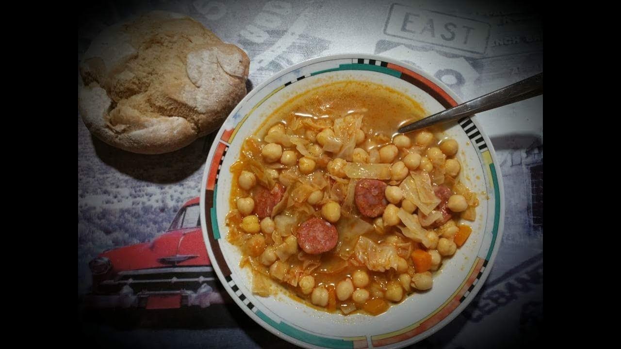 garbanzos con berza y chorizo