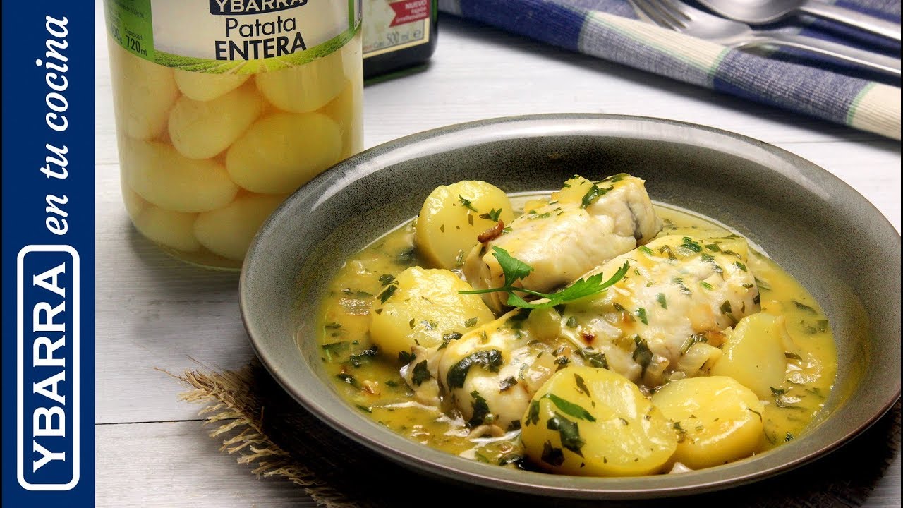 lomos de merluza en salsa con patatas