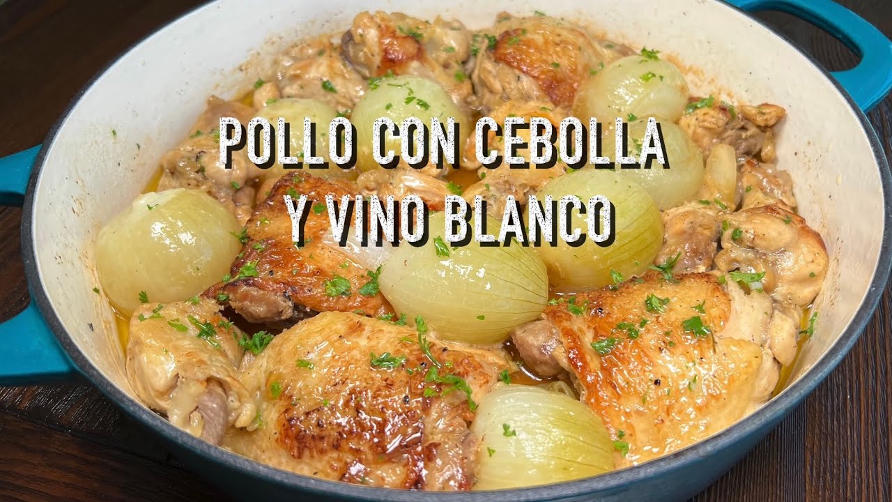 pollo con cebolla y vino blanco