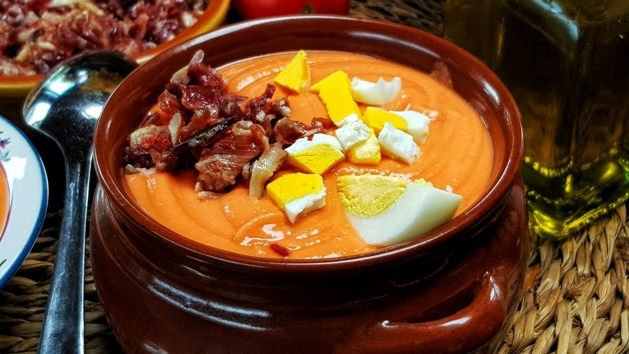 que es salmorejo en españa