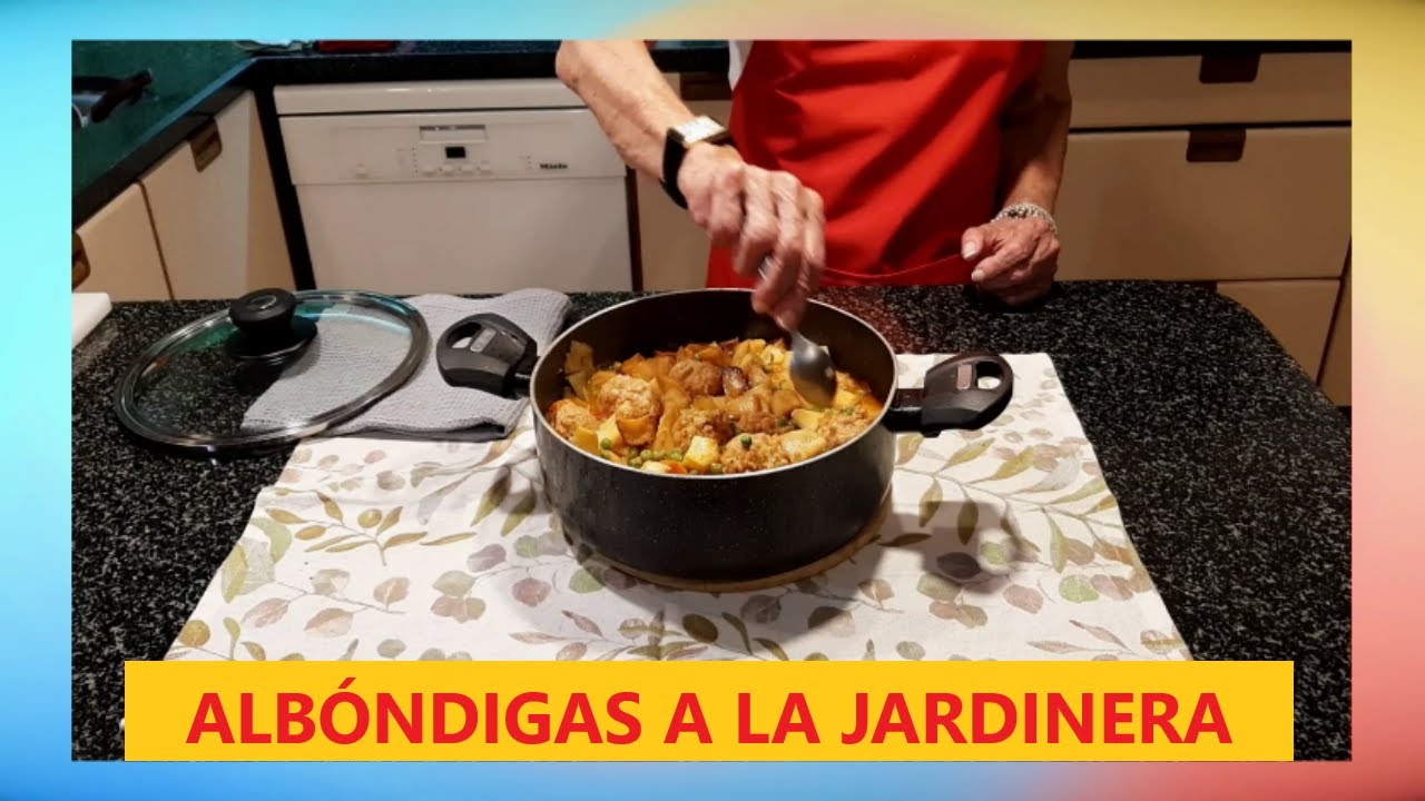 albóndigas a la jardinera de mi madre