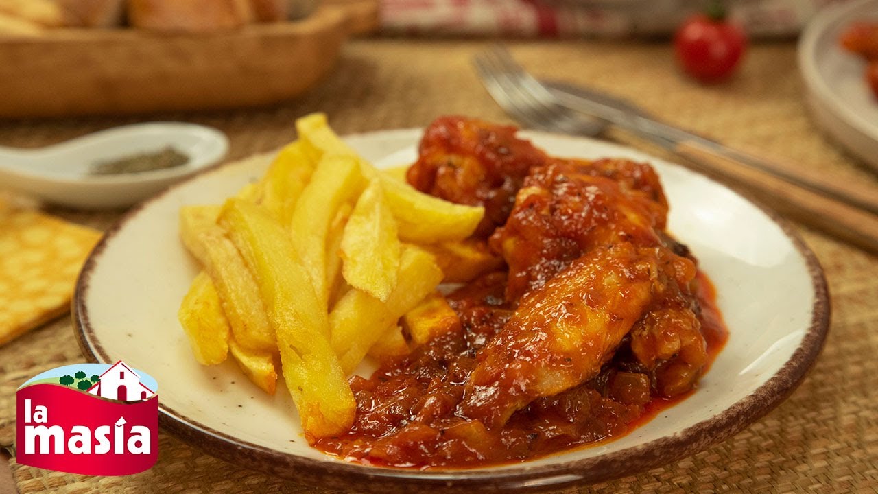 alitas de pollo con tomate