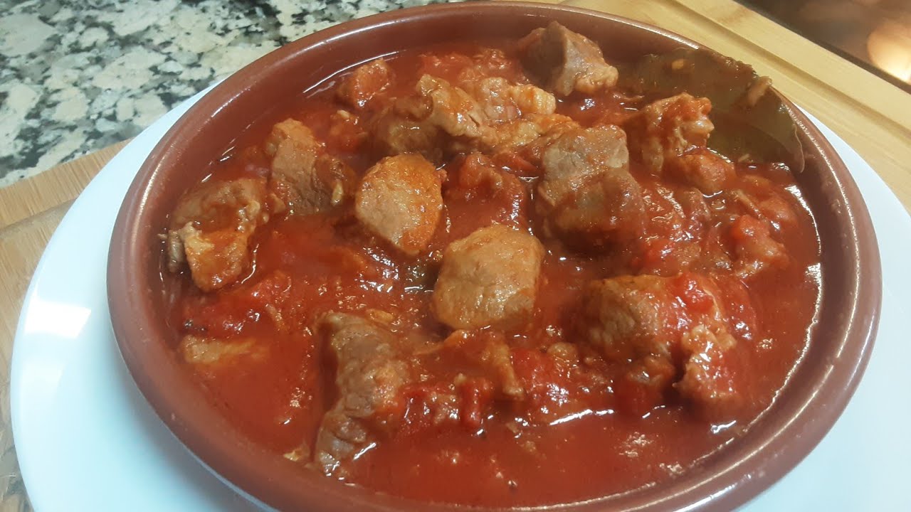 carne de cerdo con tomate de la abuela
