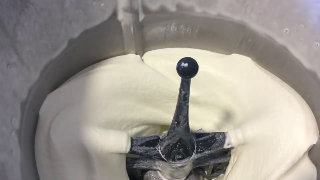 cómo montar nata en la thermomix