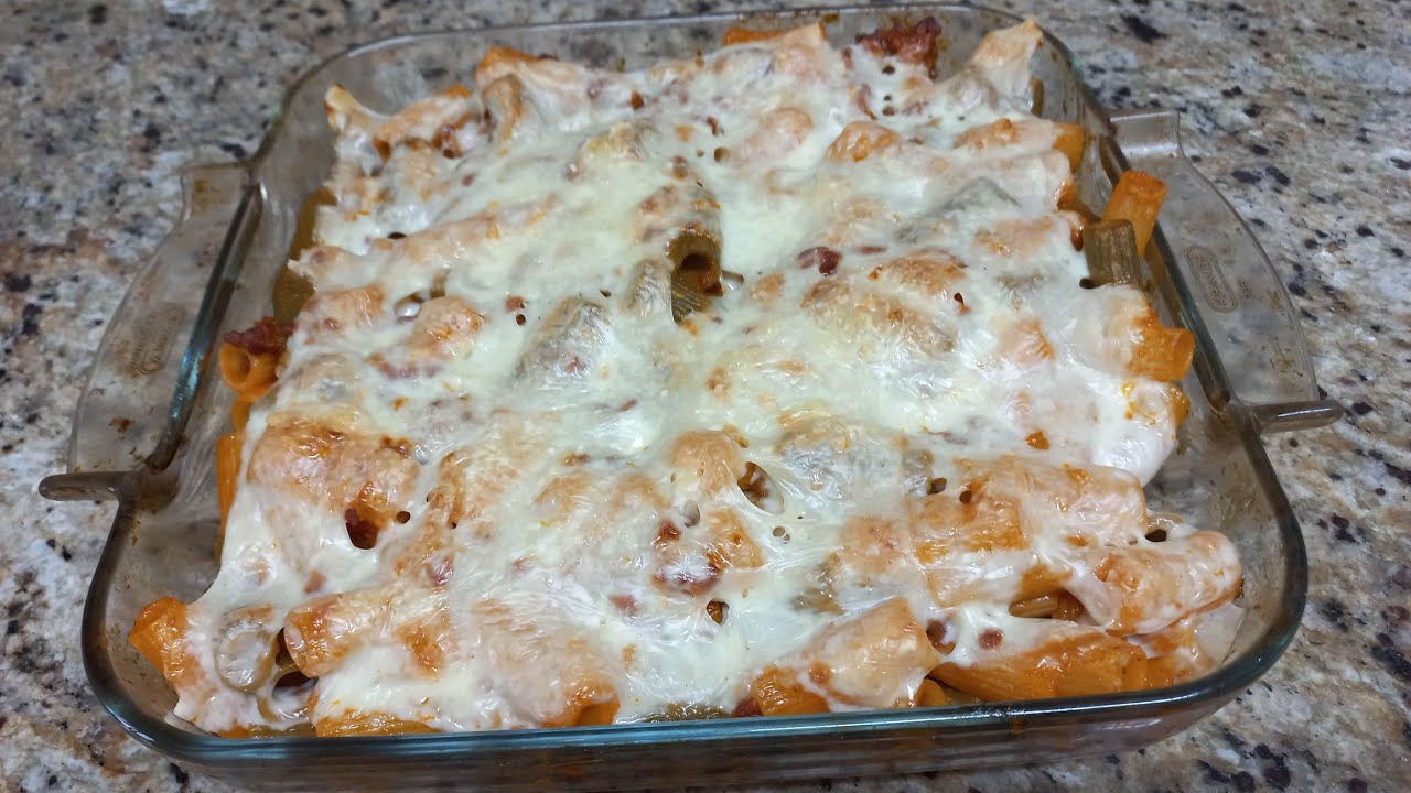 macarrones al horno con tomate