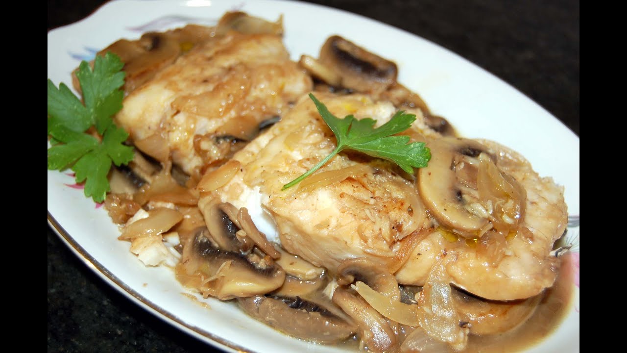 merluza con champiñones y cebolla