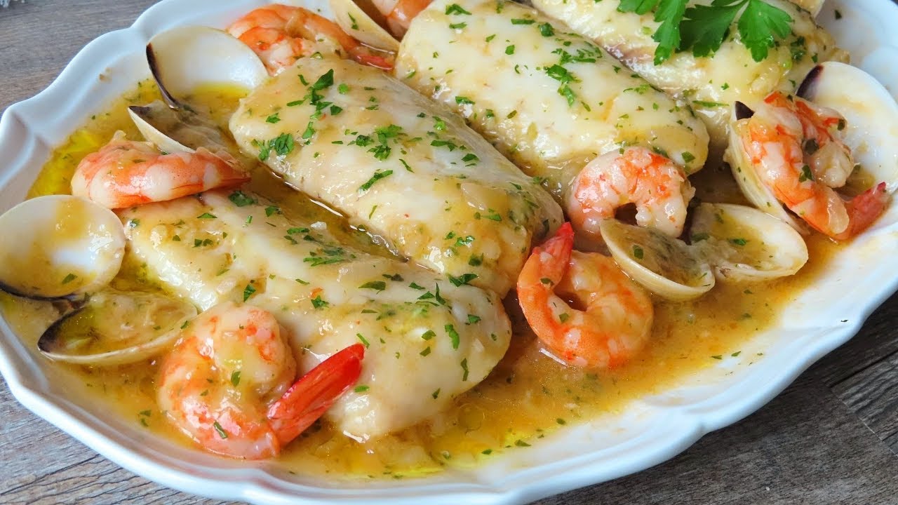 merluza con gambas y almejas fácil