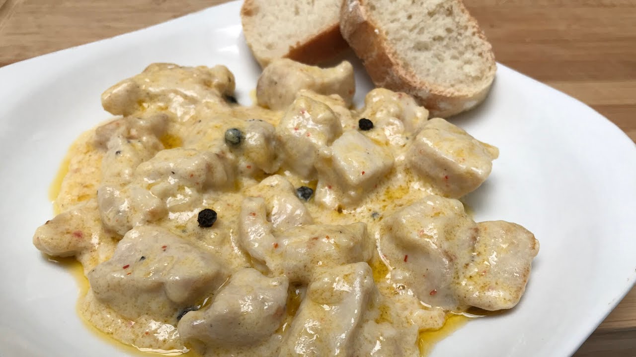 pechuga con nata y cebolla