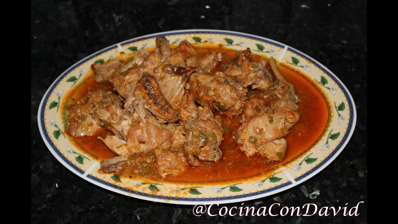 pollo y conejo en salsa