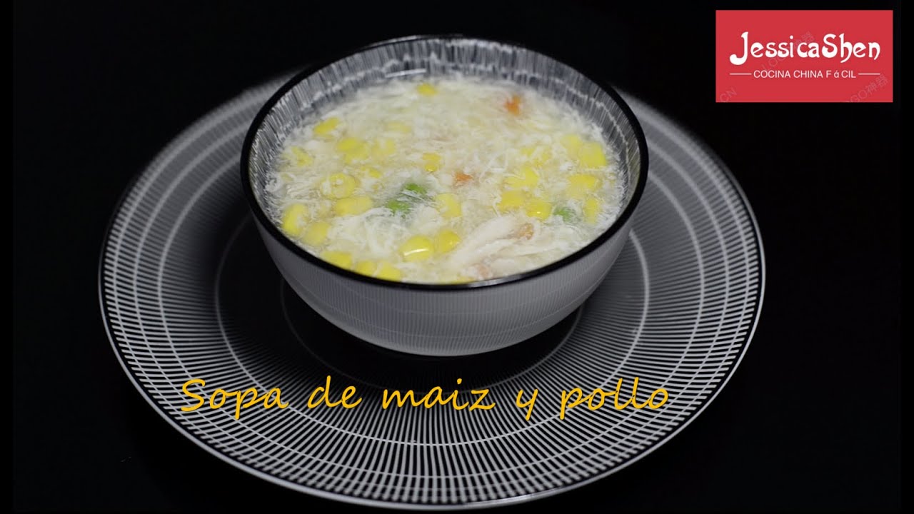 sopa de maíz con pollo