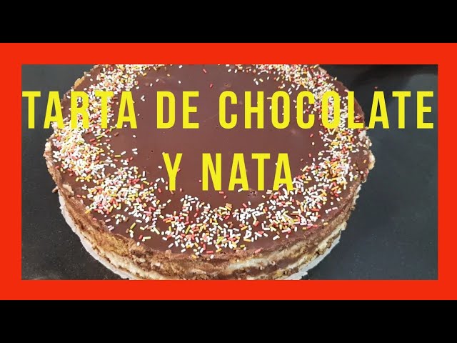 tarta de chocolate y nata y galletas